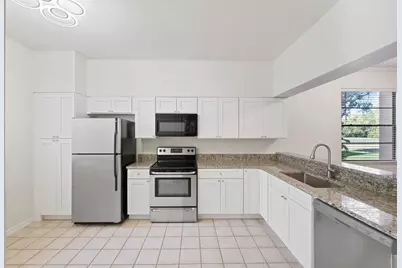 121 Lindsay Lane #31, Oldsmar, FL 34677 - Photo 5