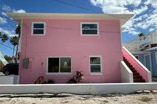 12609 Sunshine Ln, Treasure Island, FL 33706 - Photo 5