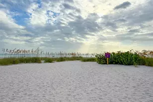 12609 Sunshine Ln, Treasure Island, FL 33706 - Photo 33