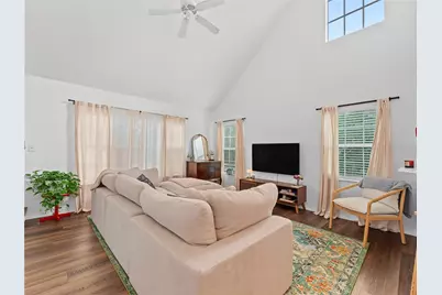 9186 Lake Chase Island Way, Tampa, FL 33626 - Photo 9