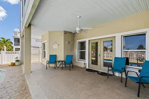 15709 Century Dr, Hudson, FL 34667 - Photo 41