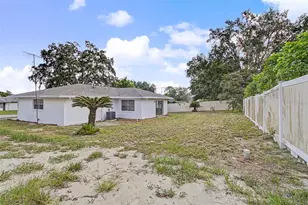 12368 Mayberry Rd, Spring Hill, FL 34609 - Photo 39