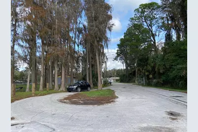 9260 Lake Drive, New Port Richey, FL 34654 - Photo 5