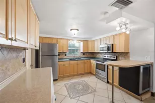 11105 Areca Dr, Port Richey, FL 34668 - Photo 13