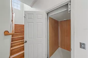 9723 Yeshua Way, Tampa, FL 33618 - Photo 21