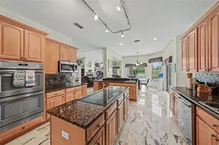 9723 Yeshua Way, Tampa, FL 33618 - Photo 19
