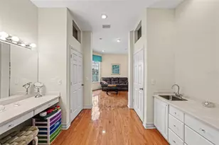 9723 Yeshua Way, Tampa, FL 33618 - Photo 27