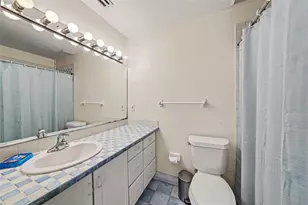 9723 Yeshua Way, Tampa, FL 33618 - Photo 31