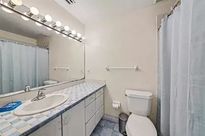 9723 Yeshua Way, Tampa, FL 33618 - Photo 29