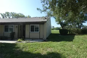 11231 Dollar Lake Dr, Port Richey, FL 34668 - Photo 3