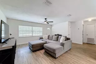 7022 W Crestview Ln, Crystal River, FL 34429 - Photo 9