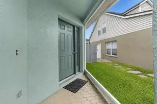 8620 Persea Ct, New Port Richey, FL 34655 - Photo 3