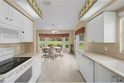 8018 Sugarbush Drive, Spring Hill, FL 34606 - Photo 17