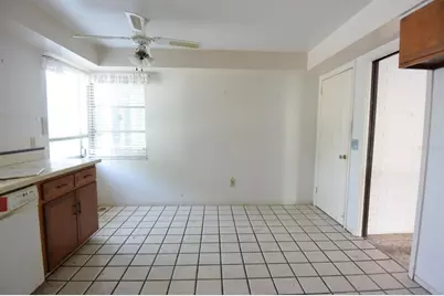 7124 Jasmin Drive, New Port Richey, FL 34652 - Photo 13