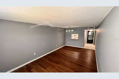 801 83rd Avenue N #114, Saint Petersburg, FL 33702 - Photo 9