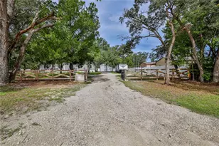 11293 Cleever St, Weeki Wachee, FL 34614 - Photo 5