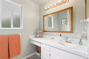 3274 Montrose Cir, Palm Harbor, FL 34684 - Photo 17