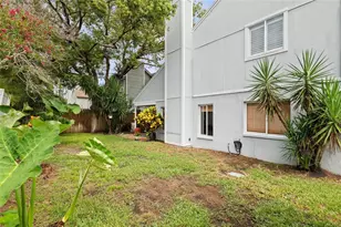 3274 Montrose Cir, Palm Harbor, FL 34684 - Photo 23