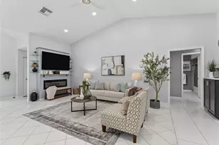 8342 Danbury Ln, Hudson, FL 34667 - Photo 11