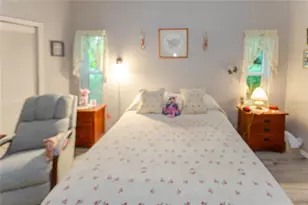 7438 Gates Cir, Spring Hill, FL 34606 - Photo 21