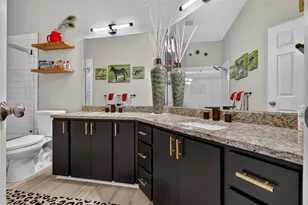 10017 Scarlett Ct, Weeki Wachee, FL 34613 - Photo 47
