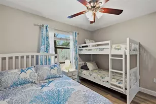 2475 Gulf Breeze Cir, Palm Harbor, FL 34683 - Photo 25