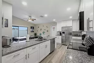 2475 Gulf Breeze Cir, Palm Harbor, FL 34683 - Photo 35
