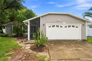 2475 Gulf Breeze Cir, Palm Harbor, FL 34683 - Photo 1