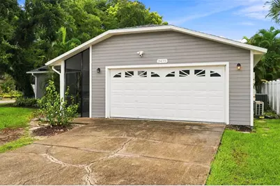 2475 Gulfbreeze Circle, Palm Harbor, FL 34683 - Photo 3