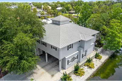 1035 N Appalachian Terrace, Crystal River, FL 34429 - Photo 1