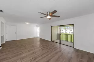 643 Haven Pl, Tarpon Springs, FL 34689 - Photo 7