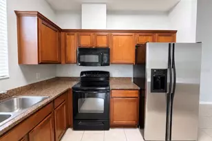 9630 Baton Rouge Ln, Land O Lakes, FL 34638 - Photo 9
