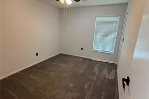 3221 Oakwood Pl, Tarpon Springs, FL 34688 - Photo 15