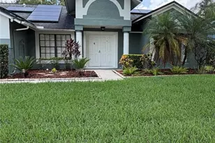 3221 Oakwood Pl, Tarpon Springs, FL 34688 - Photo 1