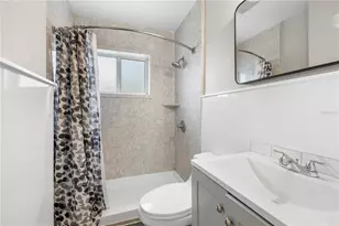 8616 Shirley Dr, Temple Terrace, FL 33617 - Photo 11