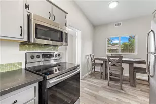 8616 Shirley Dr, Temple Terrace, FL 33617 - Photo 19