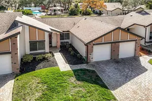 7385 Crestwood Dr, Weeki Wachee, FL 34613 - Photo 7