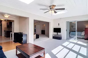 7385 Crestwood Dr, Weeki Wachee, FL 34613 - Photo 29