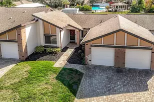 7385 Crestwood Dr, Weeki Wachee, FL 34613 - Photo 5