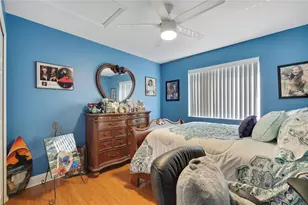 25724 Frith St, Land O Lakes, FL 34639 - Photo 37