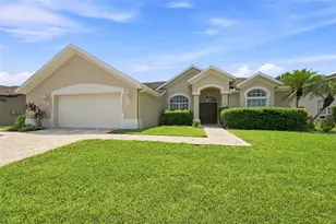 12452 Roseland Dr, New Port Richey, FL 34654 - Photo 1