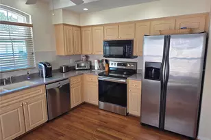 225 Royal Palm Way, Spring Hill, FL 34608 - Photo 3