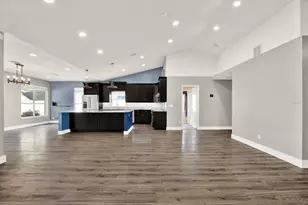 1427 Bay View St, Tarpon Springs, FL 34689 - Photo 27