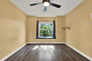 1427 Bay View St, Tarpon Springs, FL 34689 - Photo 41