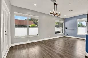 1427 Bay View St, Tarpon Springs, FL 34689 - Photo 25
