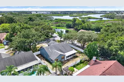 1427 Bay View Street, Tarpon Springs, FL 34689 - Photo 47