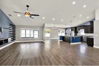 1427 Bay View Street, Tarpon Springs, FL 34689 - Photo 7