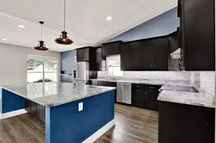 1427 Bay View St, Tarpon Springs, FL 34689 - Photo 21