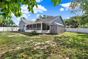 1427 Bay View St, Tarpon Springs, FL 34689 - Photo 45