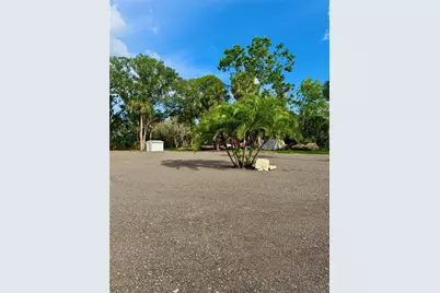 1322 N Pinellas Avenue, Tarpon Springs, FL 34689 - Photo 9